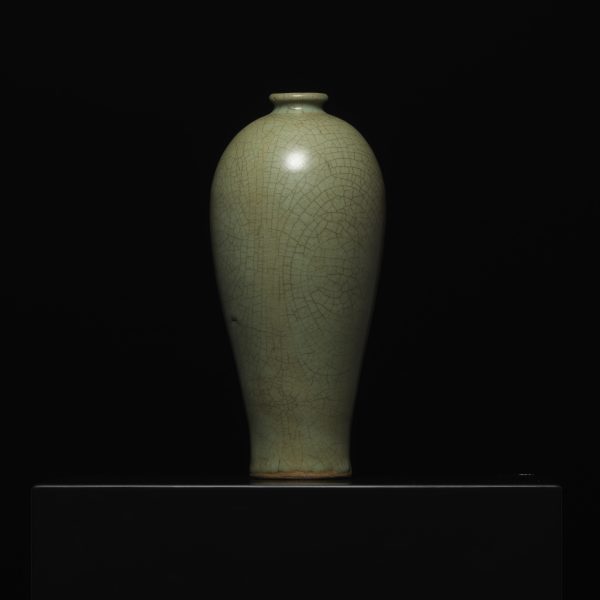 钧窑天蓝釉紫彩梅瓶– DEJI ART MUSEUM 德基艺术博物馆