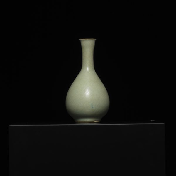 A Celadon-glazed ZHANG GONG XIANG Vase