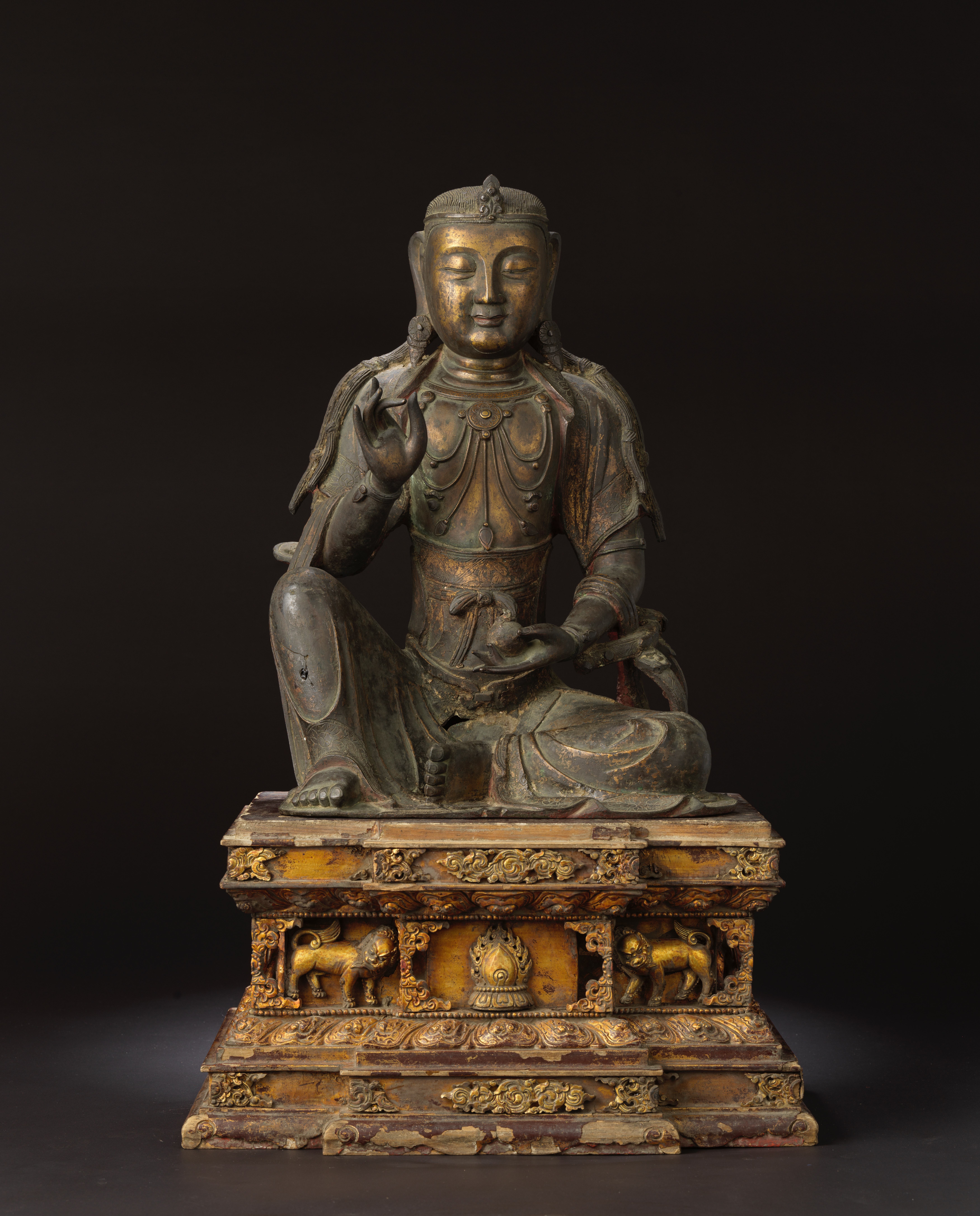 Gilt-Bronze Seated Avalokiteśvara (Guanyin) in Royal Ease